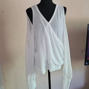 Fashion nova cold shoulder ivory Blouse  3x